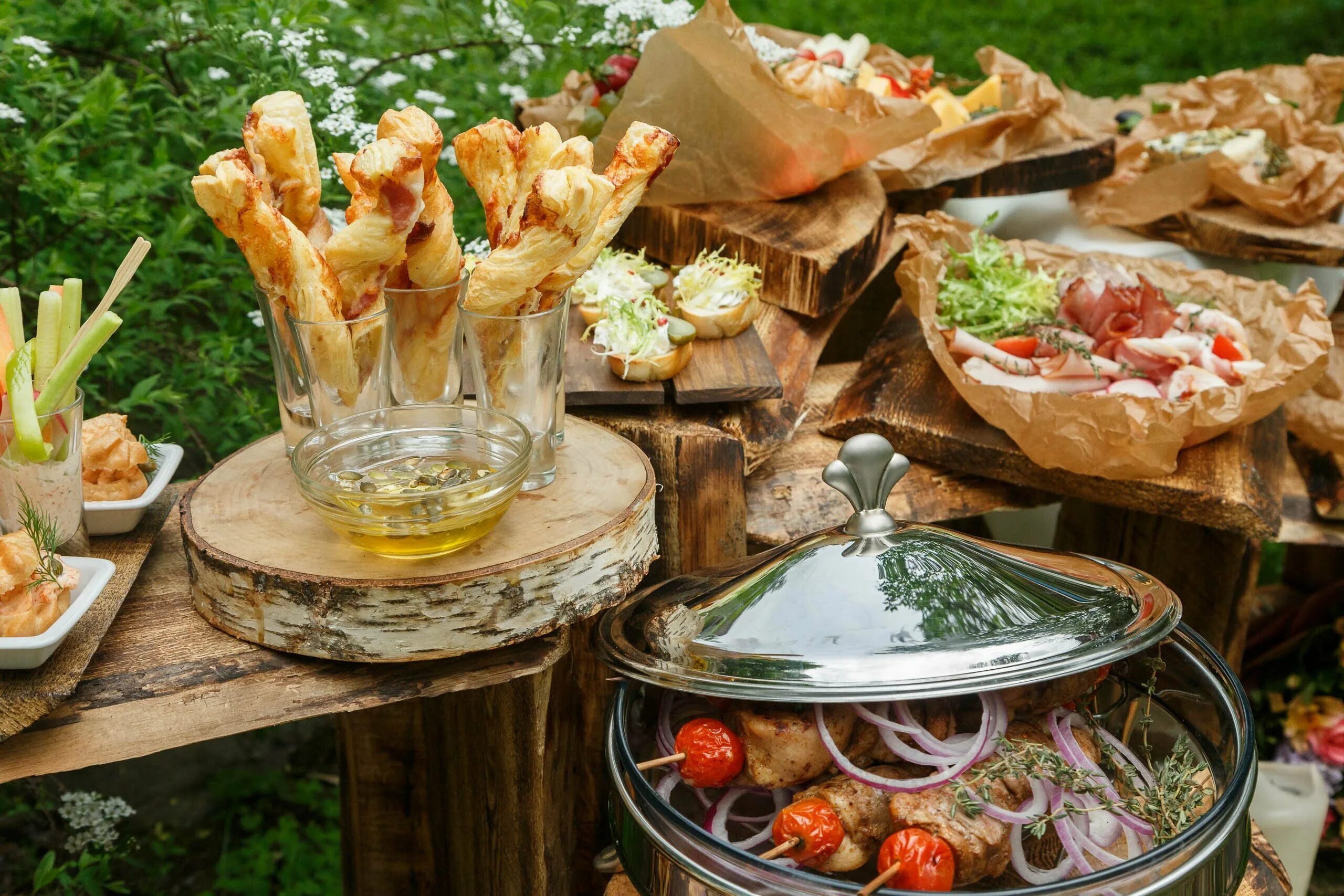 Русский кейтеринг. Закуски на фуршетный стол. Кейтеринг в русском народном стиле. Фуршетные столы. Фуршетный стол.