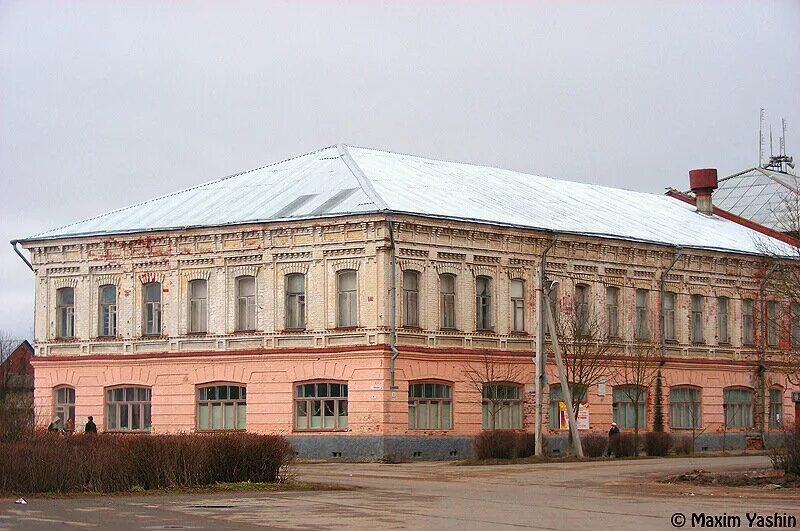 дом купца свешникова дорогобуж. пошехонье магазины. пошехонье магазины. парк пошехонье. пошехонье рыбинская улица.