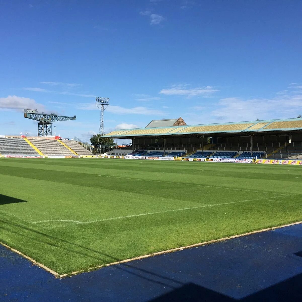 Гринок мортон куинс парк. Гринок мортон куинс парк. Гринок мортон куинс парк. Greenock morton fc. Гринок мортон куинс парк.