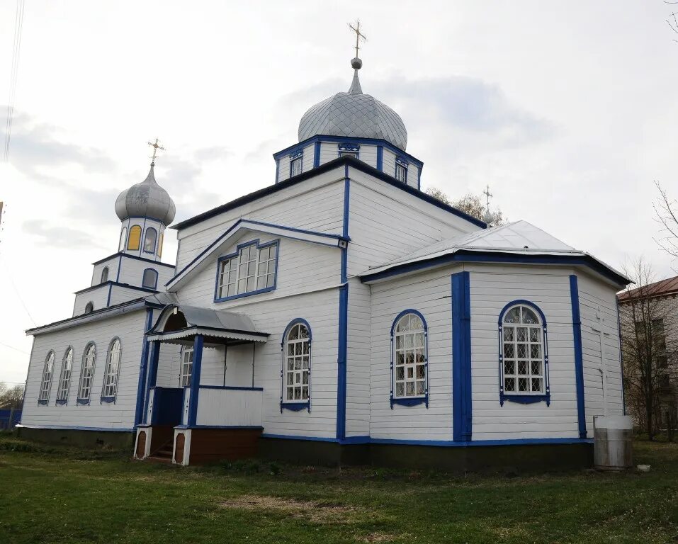 Церковь богоявления господня. Экскурсия барская усадьба тарханы. Тарханы достопримечательности. Тарханы чувашия. Государственный лермонтовский музей-заповедник «тарханы».