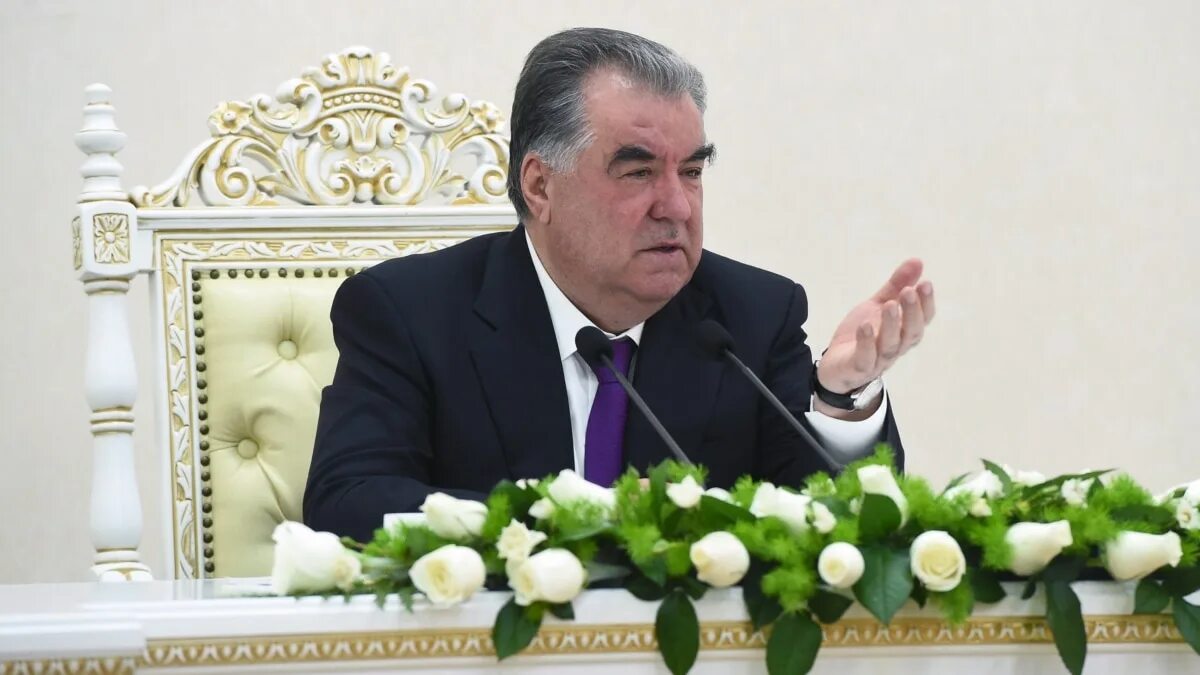 День рождение рахмона. Саттоиён матлубхон. Эмомали рахмон 2022. День рождение рахмона. Эмомали рахмон фото.