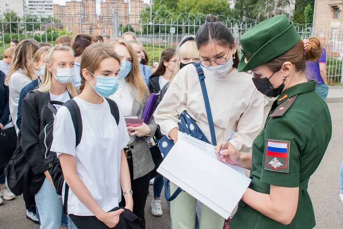 Какие академии есть в россии. Военные вузы. Абитуриенты военных вузов. Поступление в военный университет. Военно учебные заведения.