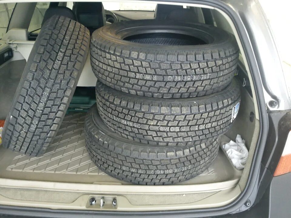Hankook dynapro зимние. Hankook dynapro i cept rw08. 285 65 r18 зимние. 235/55r18 hankook dynapro i cept x rw10 100 t. автошина rw08.