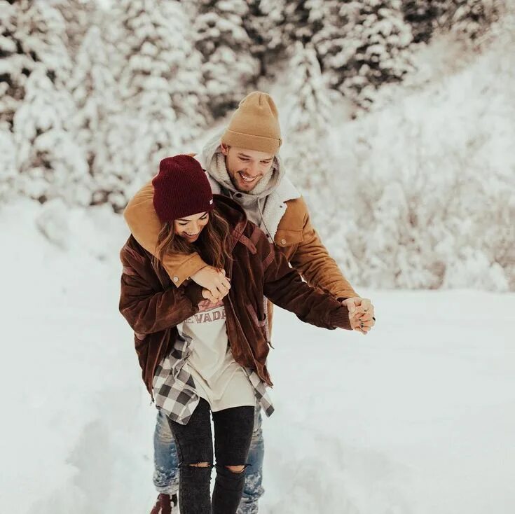 Парные фото зимой Snowy winter engagements Utah mountains couple session #engagementsession #coupl