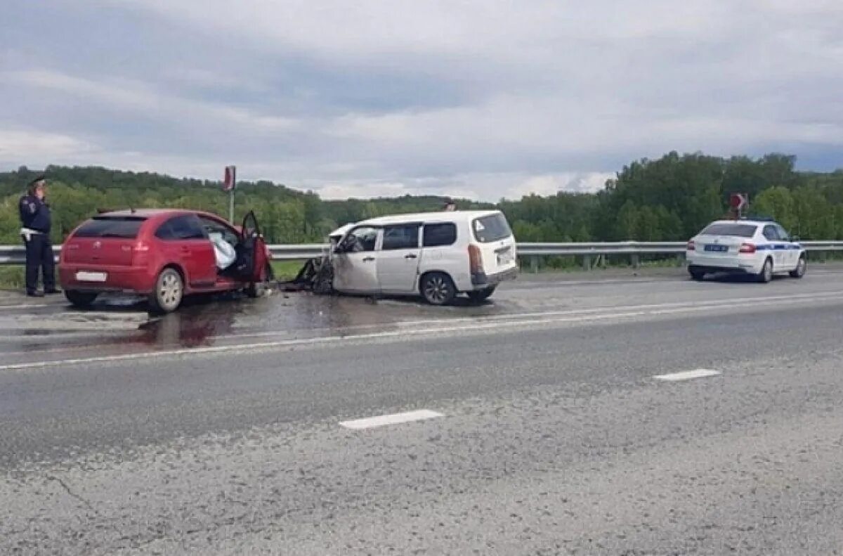 Авария трасса Новосибирск. Дорожные происшествия за сутки в Новосибирске на трассе. ДТП Ленинск-Кузнецкий Кемеровская область. Авария в Новосибирске 6 июня.