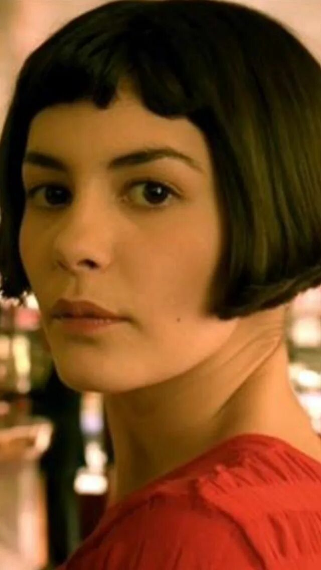 Амели кадры. Одри тоту амели. Амели 2001. Одри тоту в роли амели. Одри тоту амели.