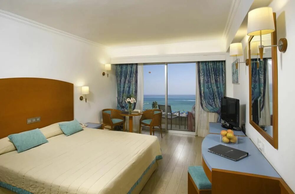 Пляж санрайз кипр. Sunrise beach hotel 4. Sunrise beach hotel 4. Sunrise beach cyprus. Sunrise beach протарас.