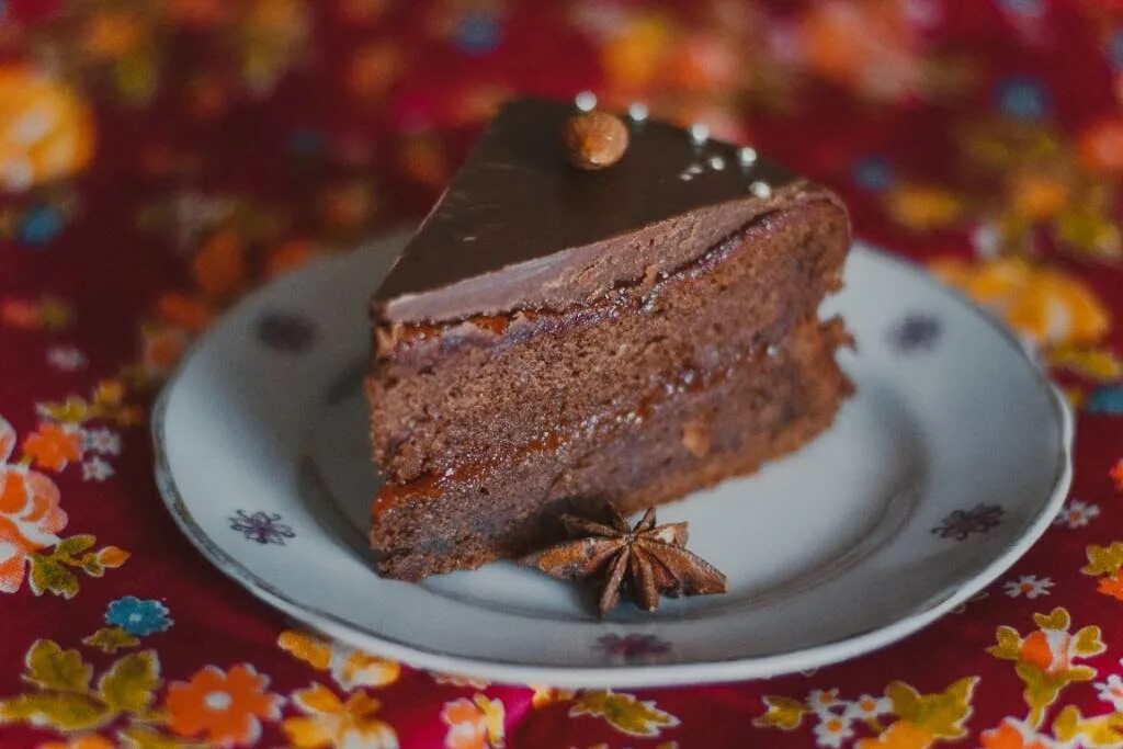 торт "двойной шоколад". шоколадный торт с джемом. шоколадный торт с джемом. конфитюр для торта. чизкейк вишня амарена.