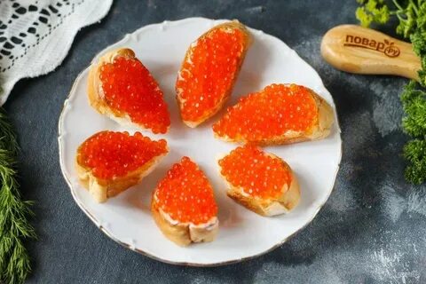 Бутерброды на новый год с икрой красной