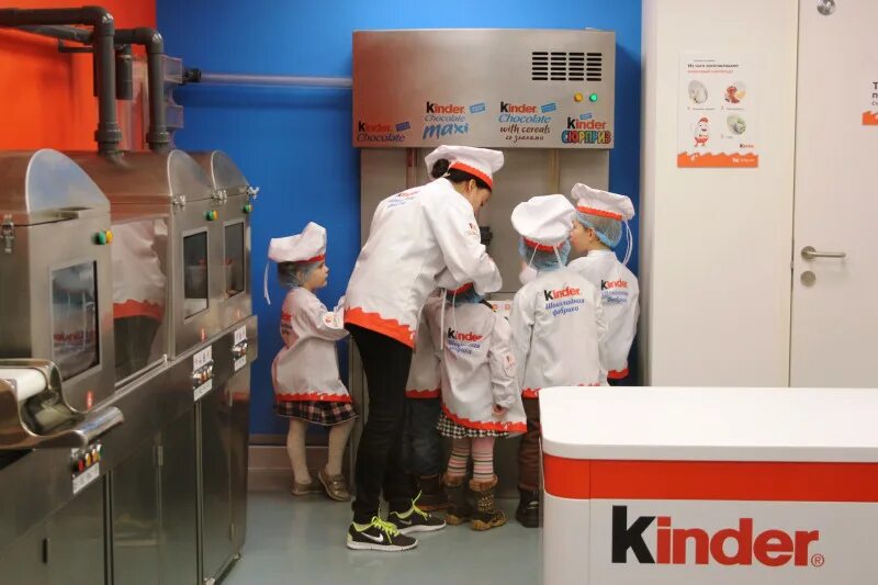 Авиапарк город профессий кидзания. Кидзания дубай молл. Город профессий москва кидзания. «кидзания» – детский парк профессий (москва). Кидзания в москве авиапарк.