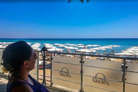 Пляж видное