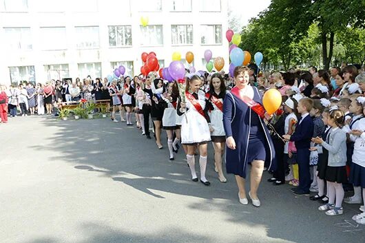 Сайты сш мозырь. Учителя сш 15 г мозыря. школа 9 города мозыря фото. выпускной 2009 мозырь 13 школа. мозырь сш №9 11 в 2004.