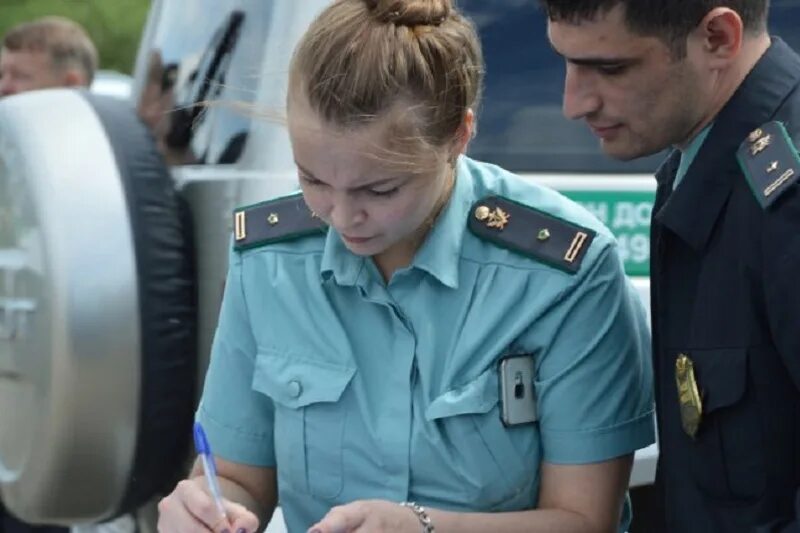 судебные приставы тюмень ленинский