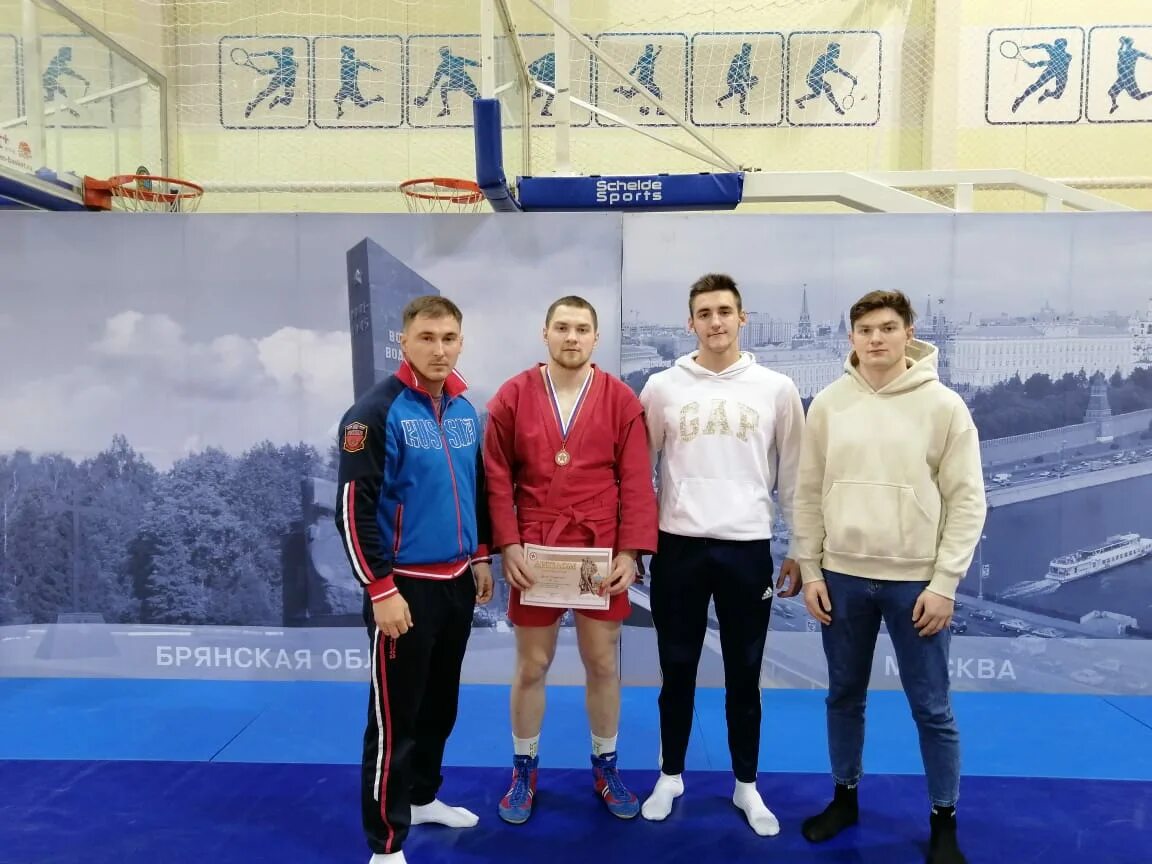 Федерация самбо австралия. Самбо соревнования гагарин. Российская федерация самбо. Самбо гагарин. Рауль бабаев самбо.