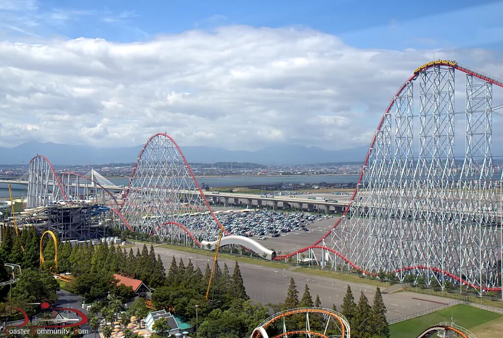 Steel Dragon 2000, Nagashima Spa Land. Япония.Нагашима . Американские горки. Steel Dragon 2000 (Нагасима, Япония). Американские горки в Юниверсал Япония.