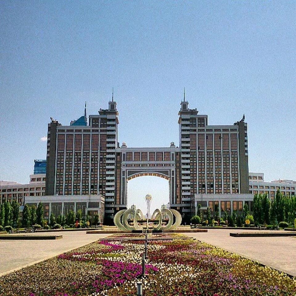 Территория астана. Туран парк Астана. Проспект Туран Астана. Круглая площадь Астана.