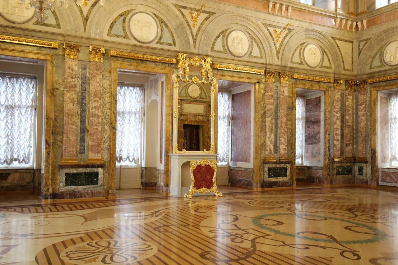1 мраморный дворец. 1 мраморный дворец. Мраморный дворец санкт-петербург зал. Мраморный зал мраморного дворца санкт-петербург. Мраморный дворец, санкт-петербург, дворцовая набережная.