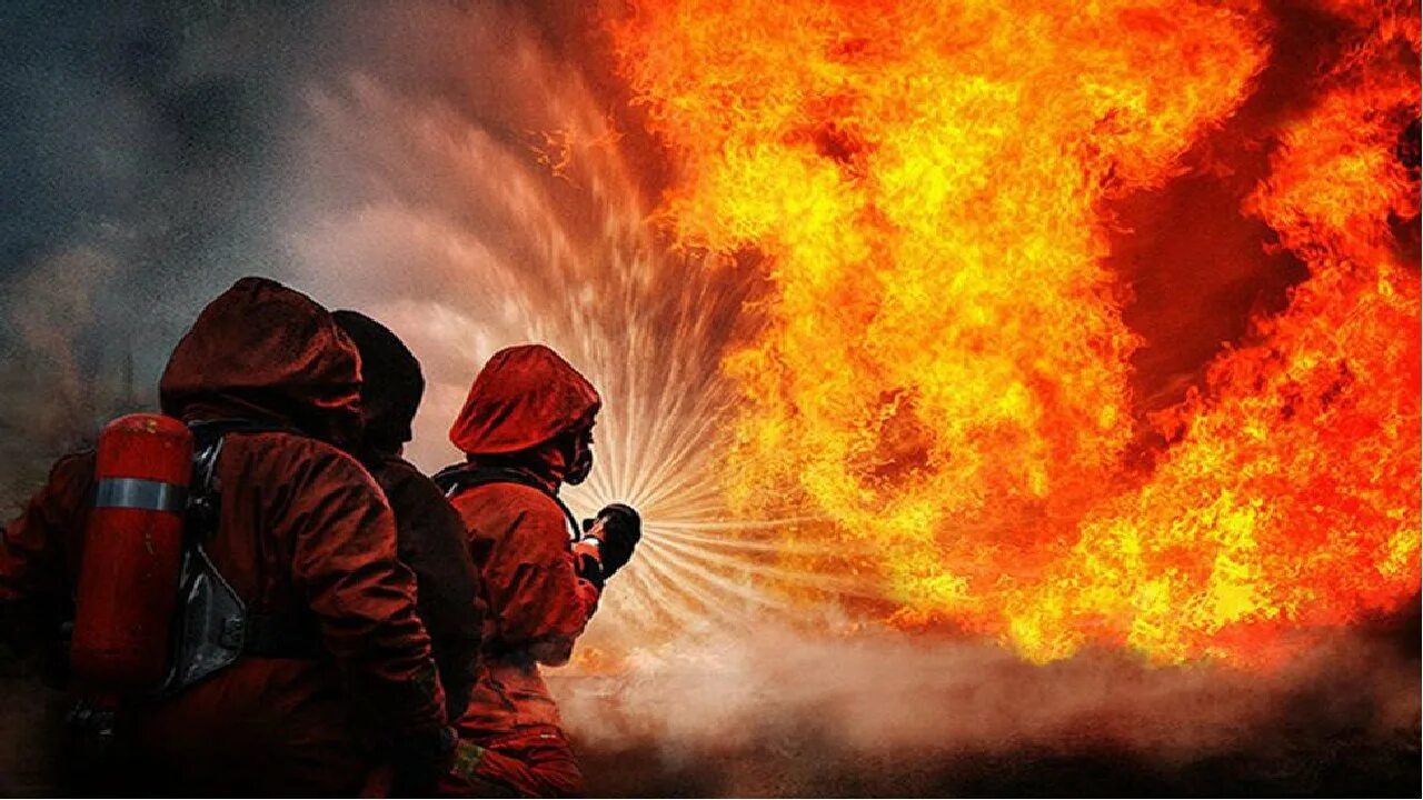 Пожарная охрана это. Пожар. Тушение пожара. Подвала тушение. Пожарный.