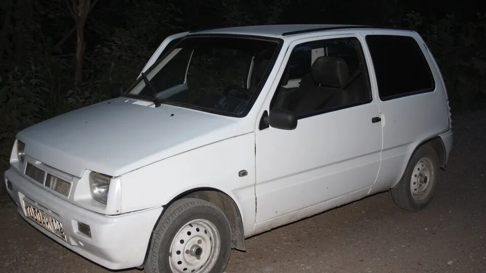 Запчасти на автомобиль ока. Ваз 1111 4 двери. Ваз 1111 ока. Ваз 1111 ока 4 дверная. Ока 1111 окалина.