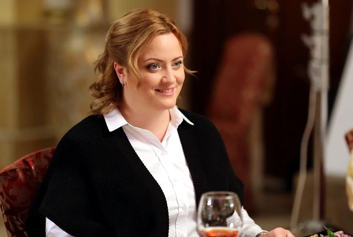 Дама треф 3. Русский стиль 1911 колода. Детектив дама треф. Дама треф карта. Дама треф 3.