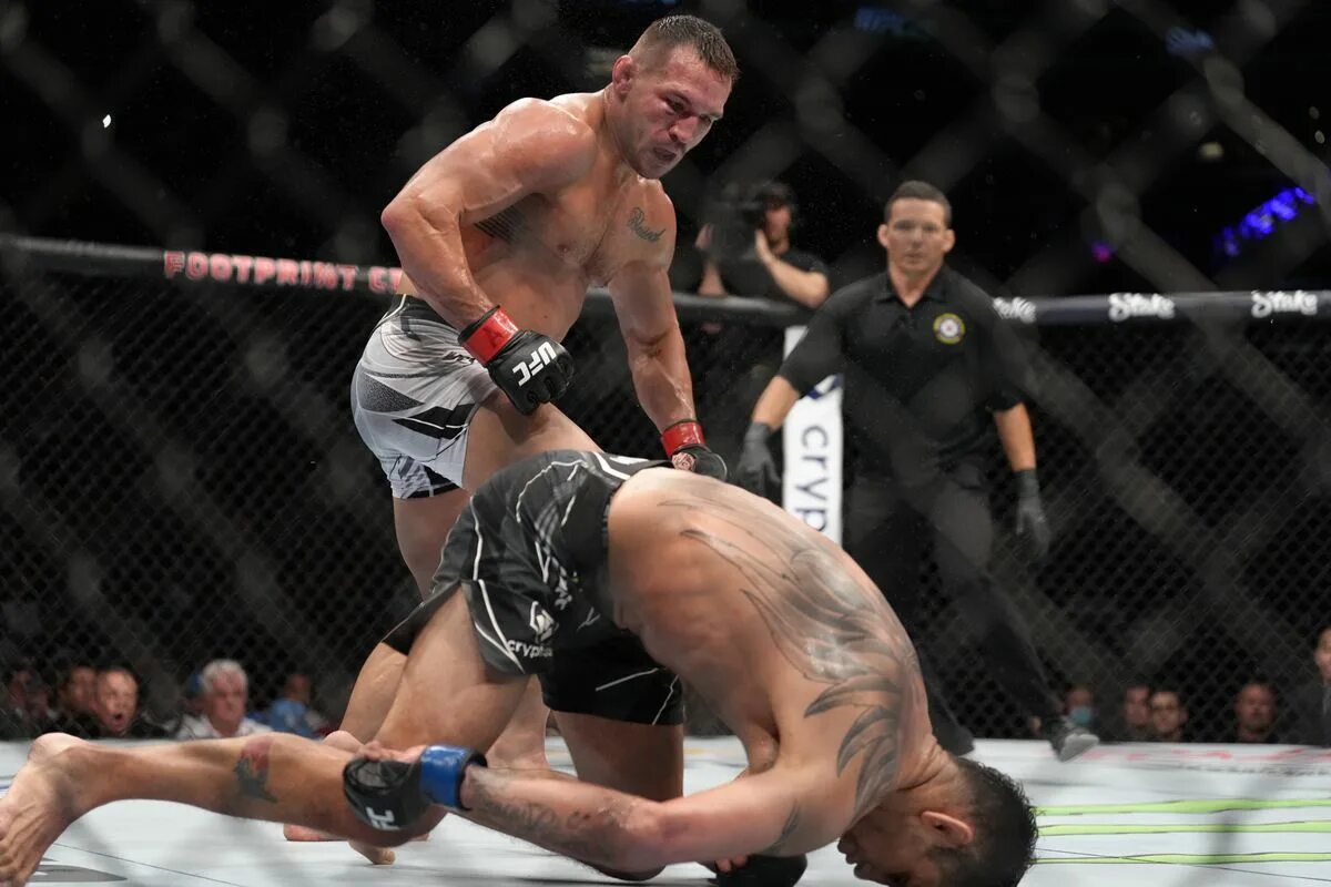 Юфс ufc. Фергюсон чендлер нокаут. тони фергюсон майкл чендлер. боец юфс тони фергюсон.