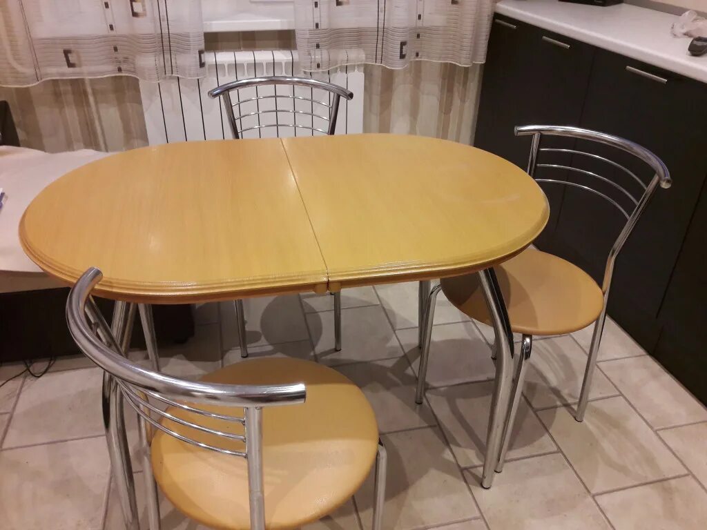 Три бобра стол. Столы в Волгодонске кухонные. Стол три я. Три бобра столы и стулья. Магазин три я Волгодонск стол для кухни.