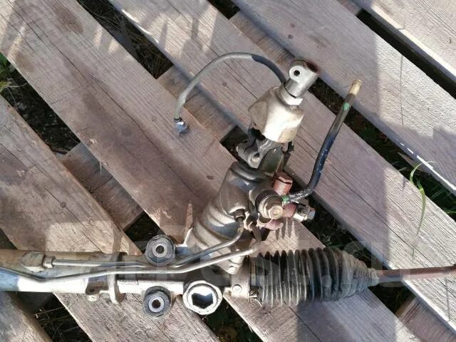 Рейка jzx110. Рейка gx100. Рейка jzx100. Клапан рулевой рейки на чайзер 100. Рейка чайзер 100.