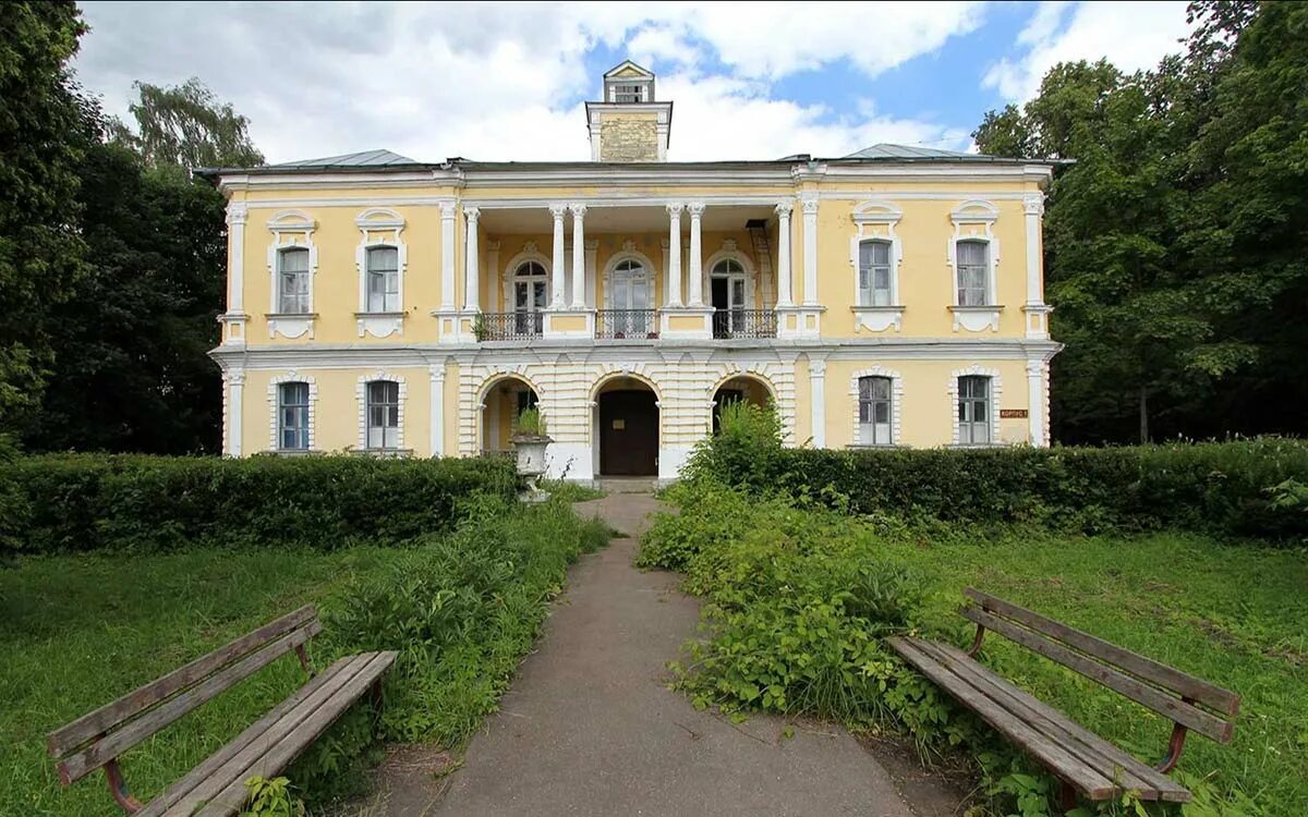 Усадьба в лосино петровском. Усадьба Глинки Лосино-Петровский. Усадьба Глинки Брюса. Лосино-Петровский усадьба Брюса. Усадьба Глинки Щелково.