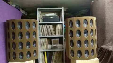 Акустическое видео