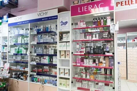 Косметические средства в аптеке