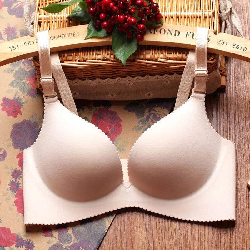 Лифчик без лямок. Накладные груди. Имитация бюстгальтера. Накладной бюст. Имитация бюстгальтера.