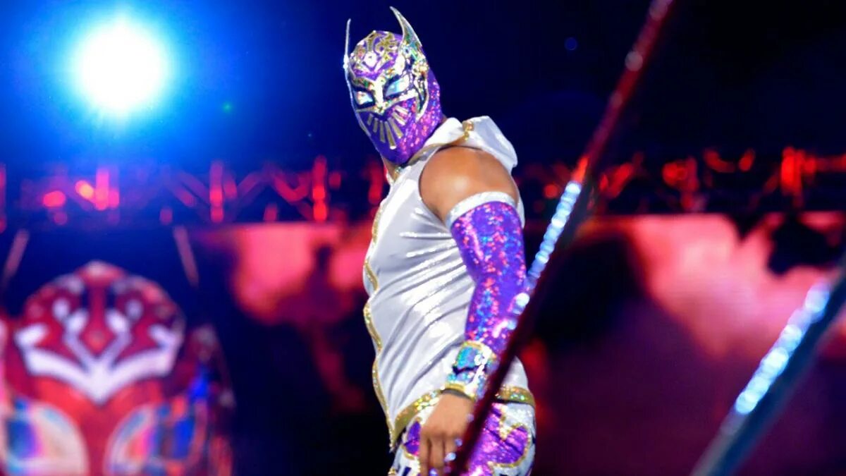 Sin cara. Мистико. Sin cara WWE Returns. Hunico.