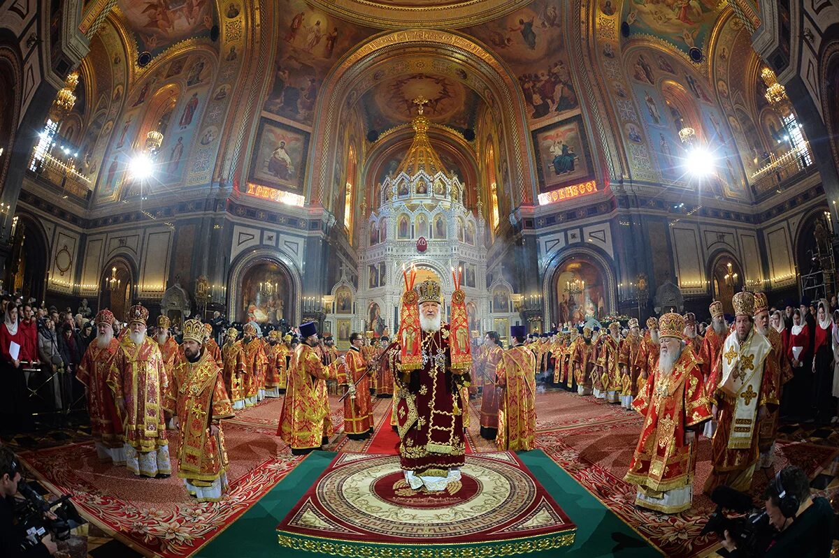 Храм казанской иконы божией матери тольятти расписание служб. Какие службы в воскресенье в церкви. Утренняя служба в церкви в воскресенье. График службы в церкви. Начало службы.