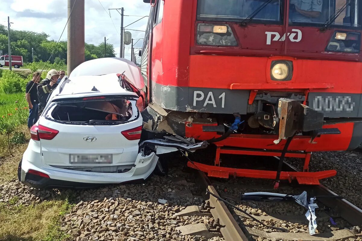 Железнодорожная авария. Авария на переезде в ставропольском крае