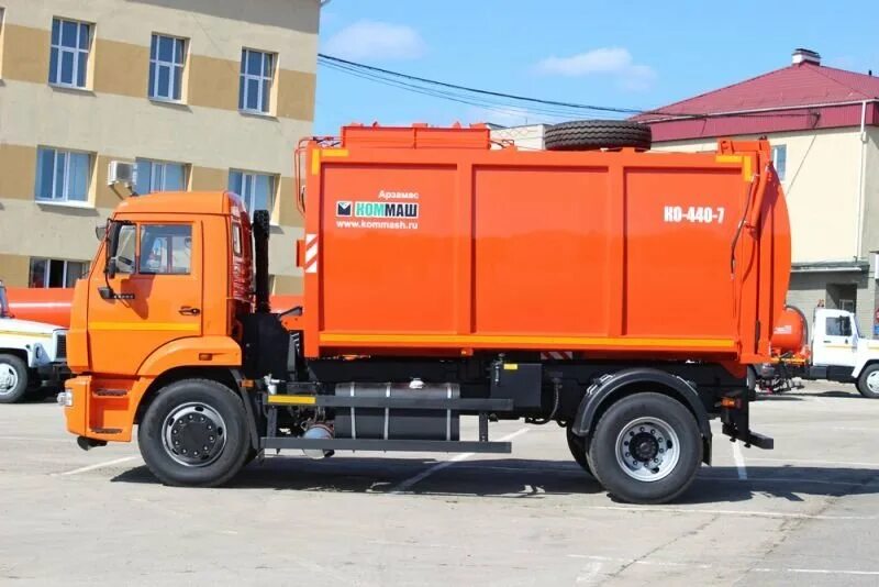 Камаз мусоровоз ко 440 7. 7 мусоровозов. Камаз мусоровоз ко 440 7. Камаз 65115 ко-427-01. Ко-413 мусоровоз зил.