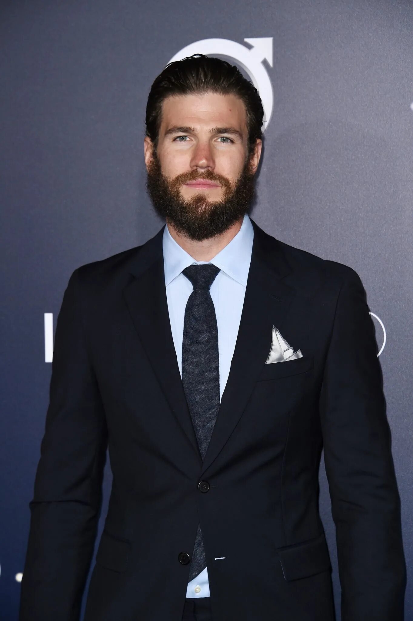 Austin Stowell. Актер Остин Стоуэлл. Остин Стоуэлл фото. Остин Стоуэлл с бородой.