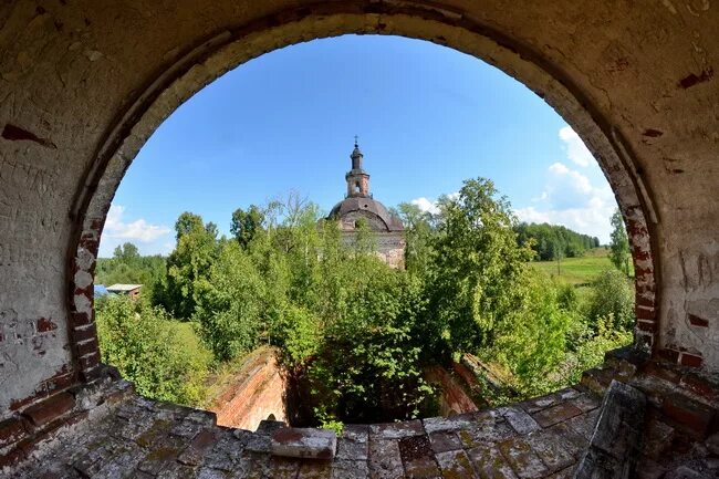 Храм преображения господня в богородском крест. Церковь спаса преображения в богородском. Храм преображения господня богородское. Богородская церковь в москве. Храм преображения господня в богородском районе москвы.