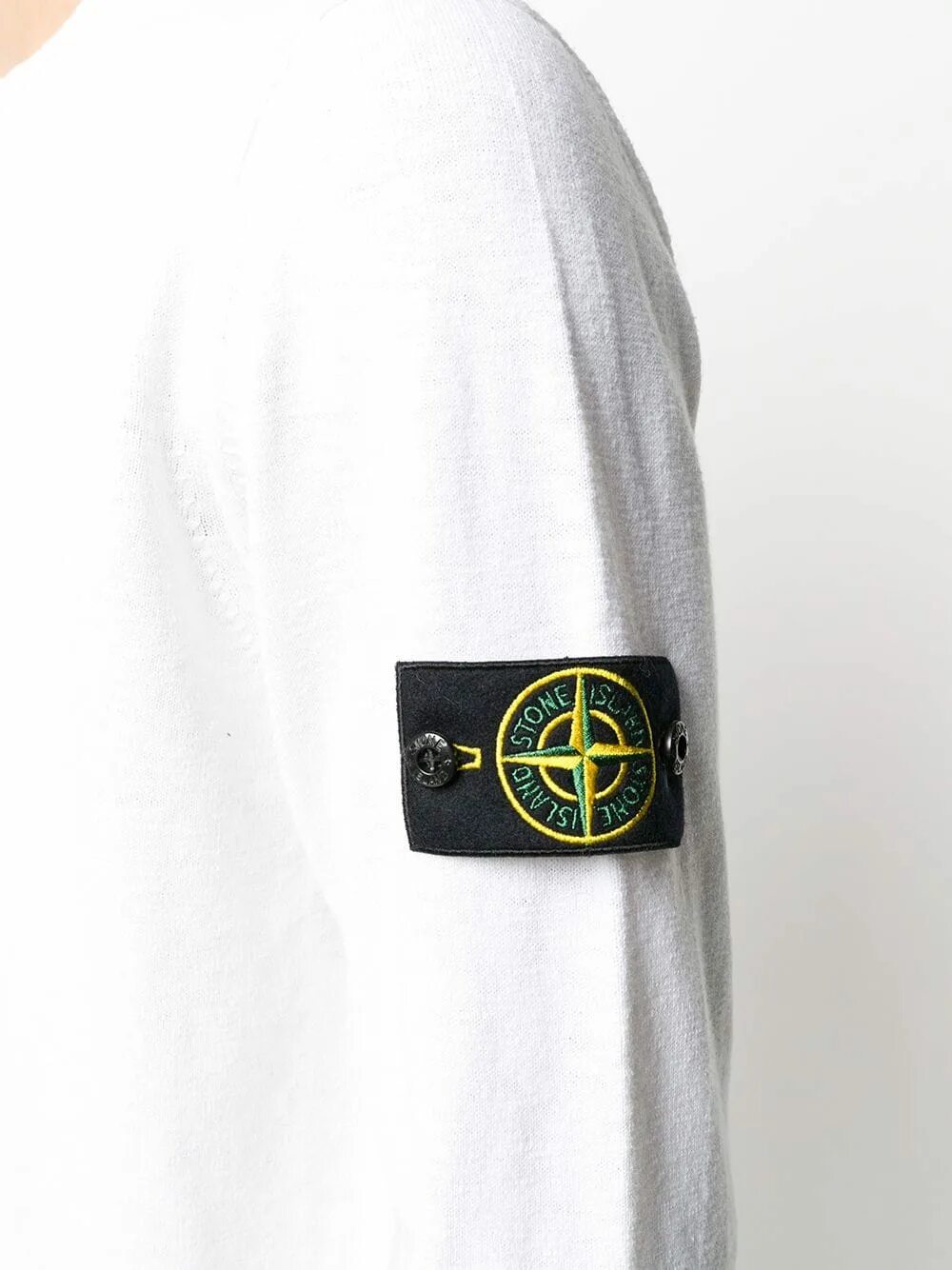 Белый stone island