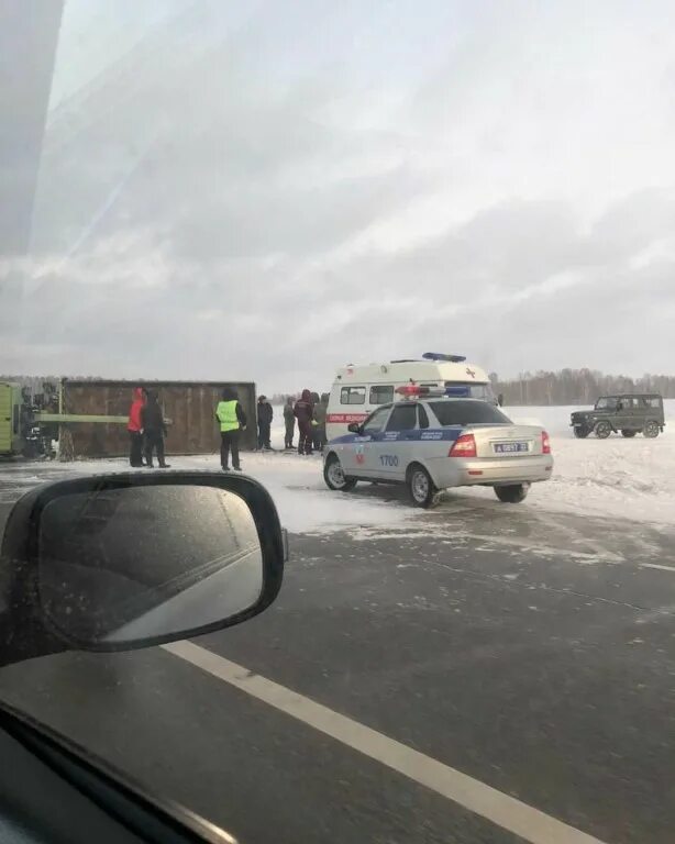 дтп трасса бийск барнаул. открыли трассу барнаул бийск сегодня. машина на трассе. трасса 16 января бийск барнаул. авария на трассе бийск барнаул.