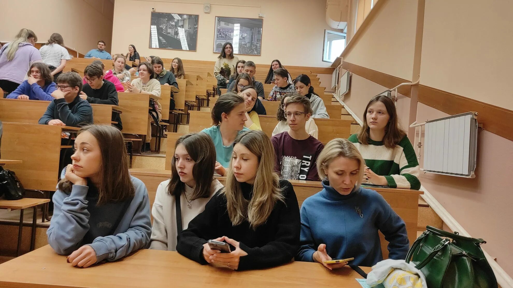 Выставка пищевой промышленности. Сибирский лесотехнический институт красноярск. Сфу торгово-экономический институт. Торговый институт новосибирск. Институт торговли и сферы.