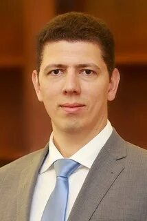 Новый ген директор