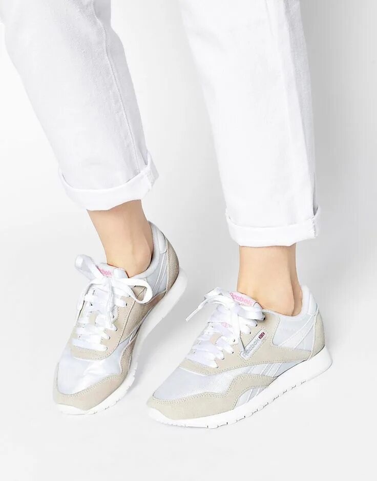 Reebok серые кроссовки. Reebok Classic женские белые. Reebok Classic nylon женские. Reebok Classic White женские. Кроссовки Reebok женские белые.