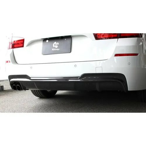Диффузор 3. Диффузор заднего бампера bmw f10. задний карбоновый диффузор bmw f10. f10 диффузор стоп-сигнал. передний диффузор на bmw 5 f10.