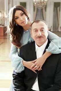 Стала его женой поэтому