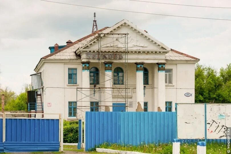 Поселок караганда. Поселок карагандинский. караганда рабочие поселки. карагандинский поселок тюменская область.