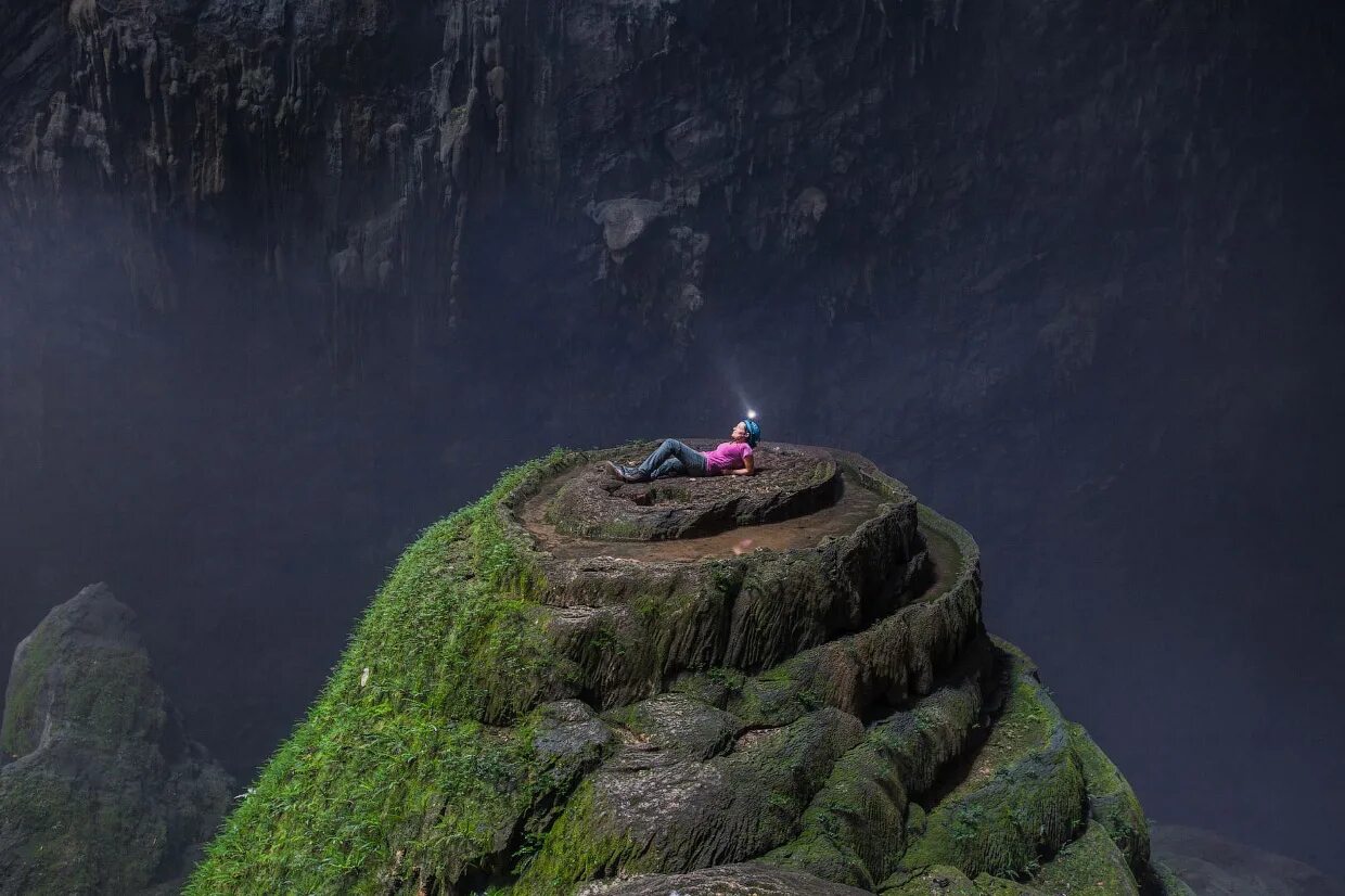 Пещера Шондонг Вьетнам. Пещера Шондонг (hang son Doong), Вьетнам. Тепуи Сарисариньяма карстовая. 8. Пещера Шондонг, Вьетнам.