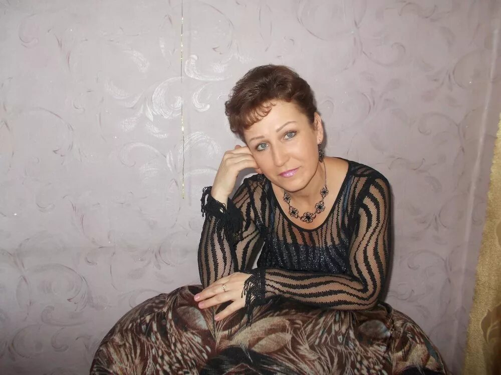 Девушка с лицом старушки из усть-каменогорска. Девушки усть-каменогорска. Женщины усть каменогорска. Женщины для свиданий усть-каменогорск. Полные женщины усть каменогорска 50 лет.
