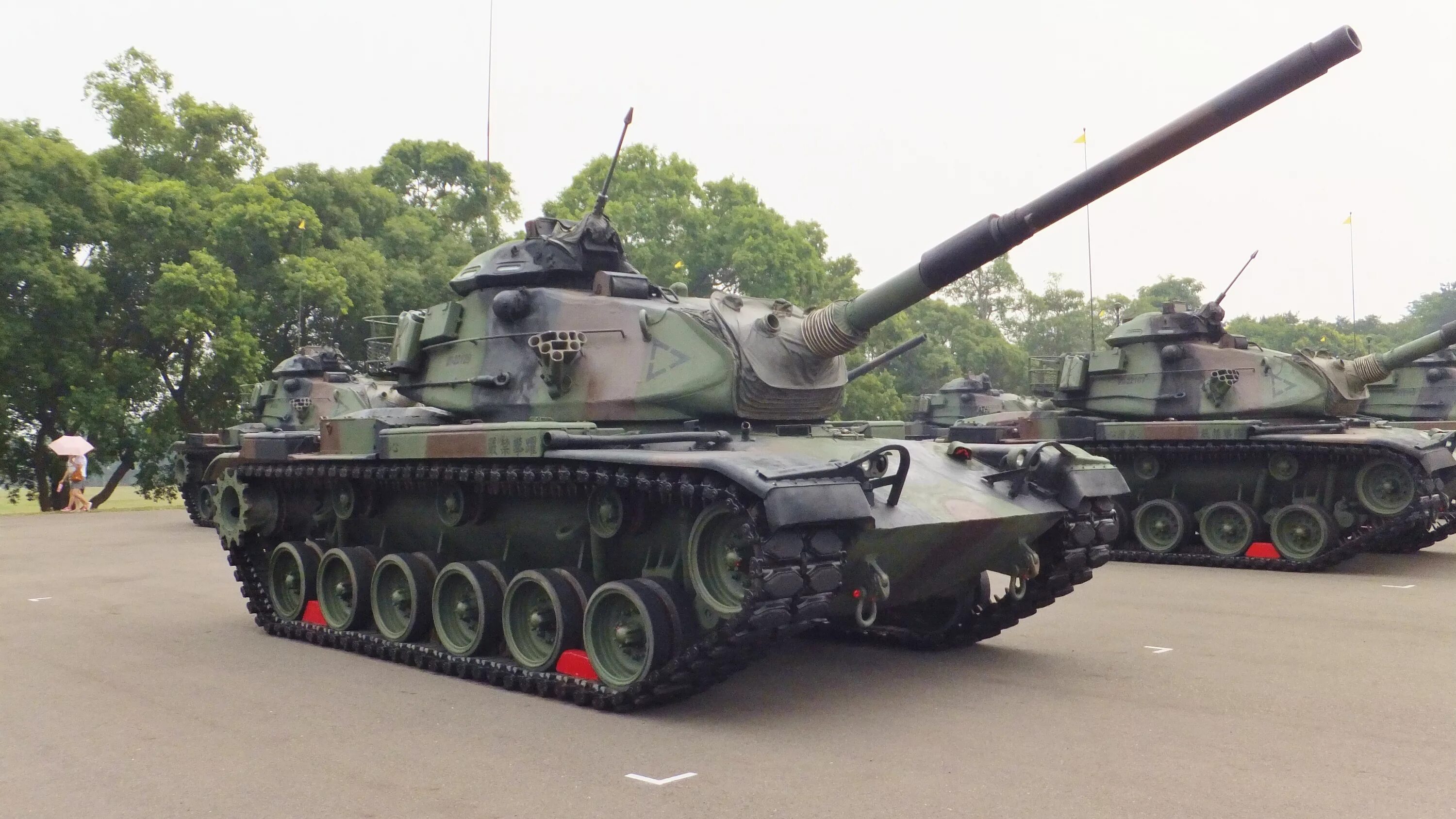 Танк 15000. T-72m1. Румынский танк tr-85m1. Танк 15000. Т-72б1 белый орёл.