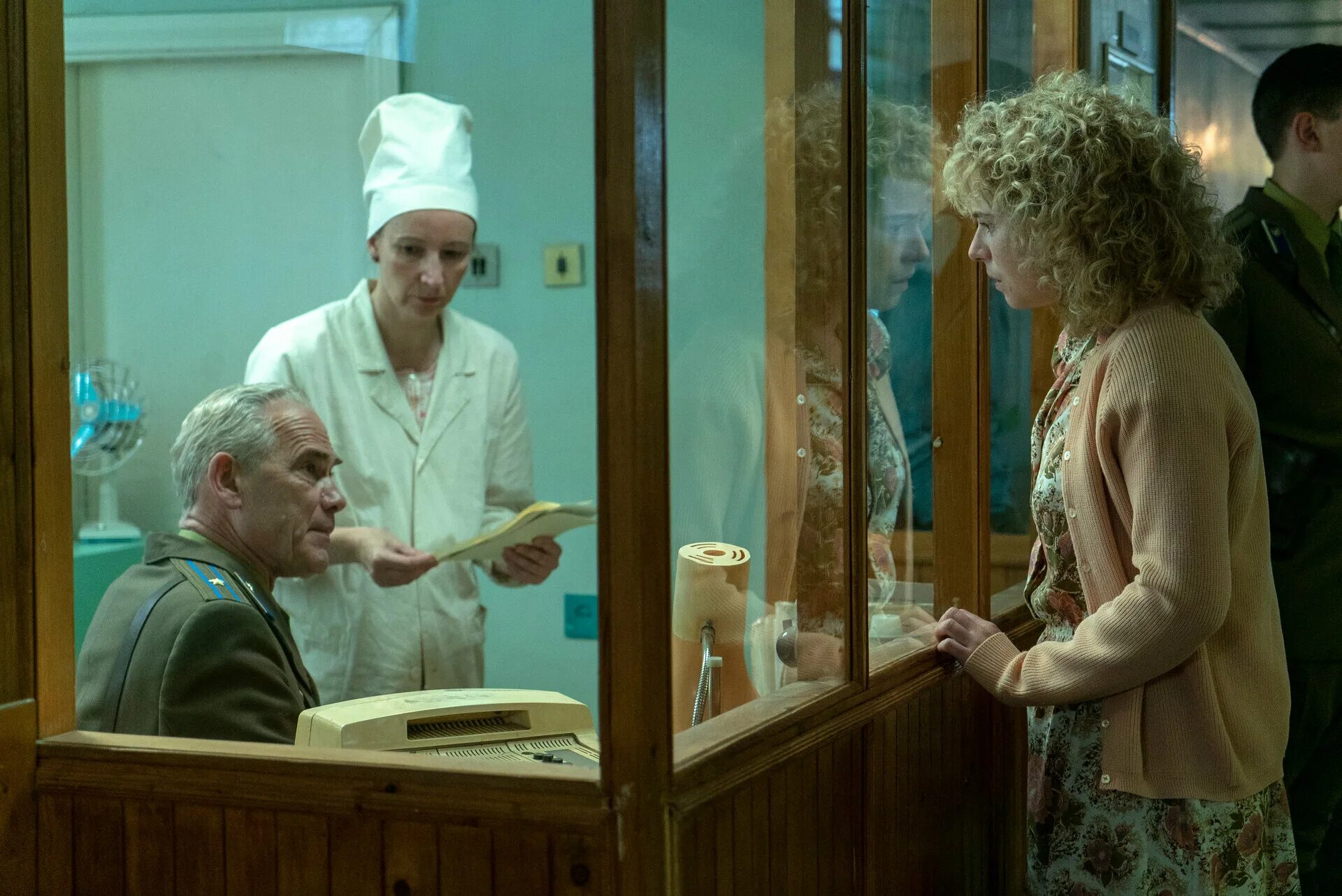 Чернобыль hbo 5. Чернобыль2019 легасоа. Чернобыль (мини–сериал 2019). Чернобыль hbo 5. Дятлов чернобыль hbo.