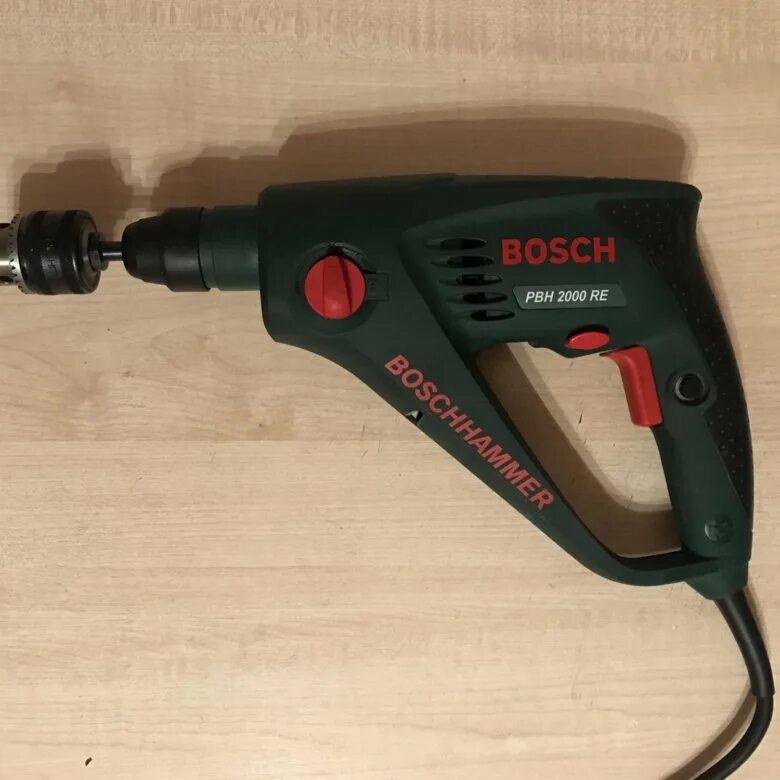 Bosch PBH 2000 re. Перфоратор бош 2000. Перфоратор Bosch PBH 2000 re коробка. Перфоратор Bosch 2-18 re.